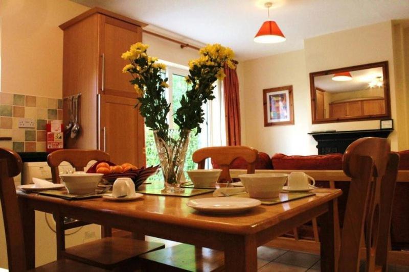 Kerry Lee Homes Tralee Bagian luar foto